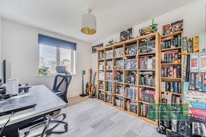 Photo 2- click for photo gallery